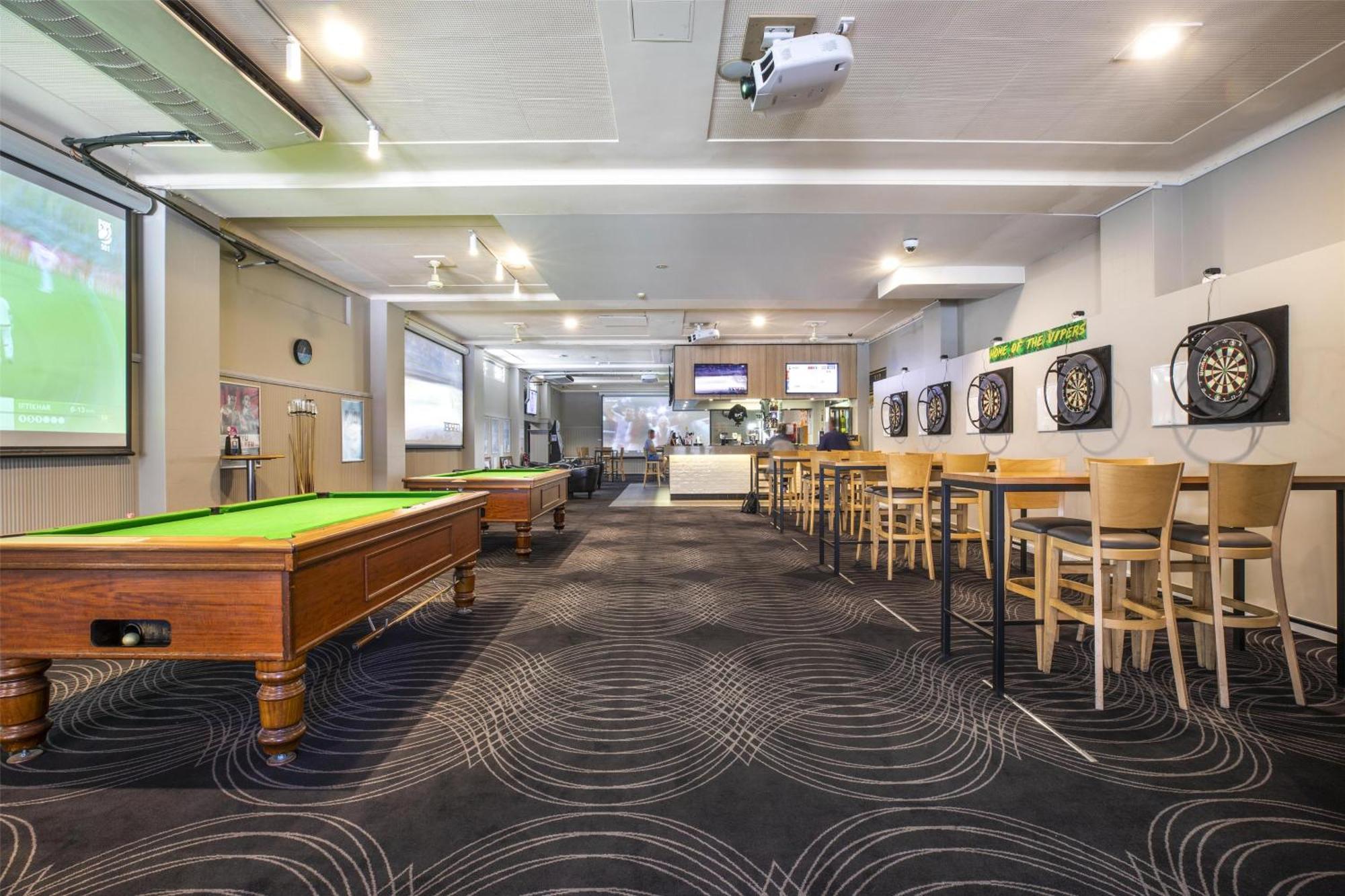 Nightcap At The Charles Hotel Wollongong Exterior photo
