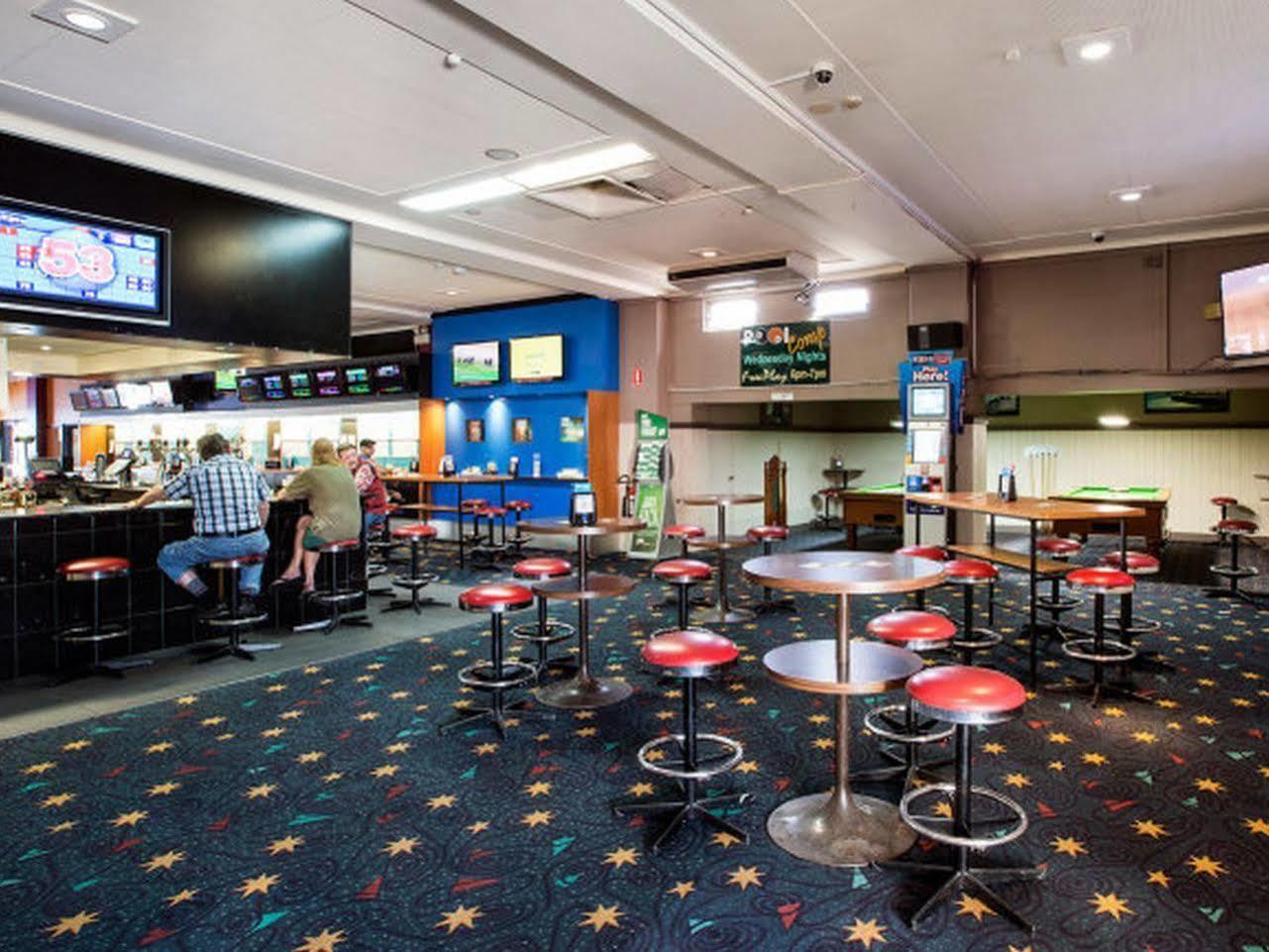 Nightcap At The Charles Hotel Wollongong Exterior photo