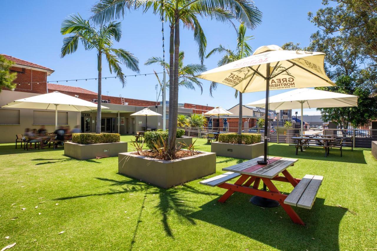 Nightcap At The Charles Hotel Wollongong Exterior photo